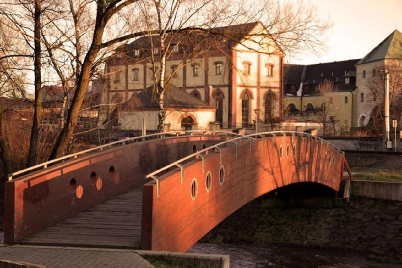 Penzion A Pivnice Varna Velka Bystrice ภายนอก รูปภาพ