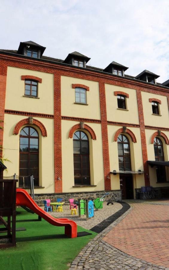 Penzion A Pivnice Varna Velka Bystrice ภายนอก รูปภาพ